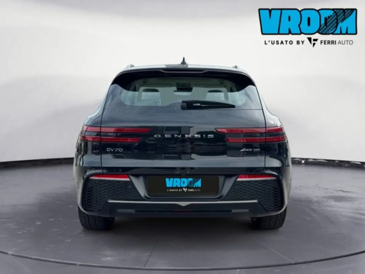 Genesis GV70 usata a Treviso (9)