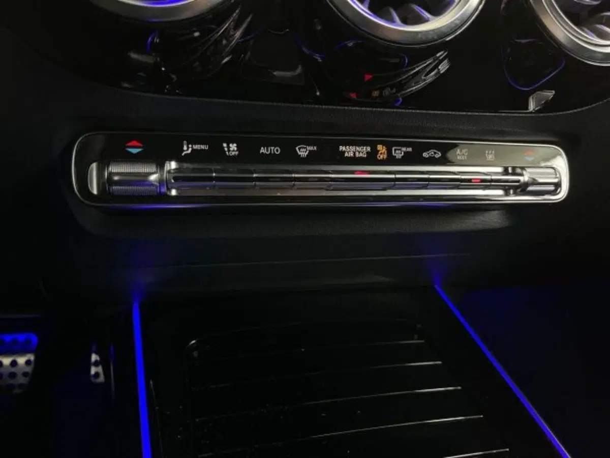 Mercedes-Benz GLA SUV usata a Verona (13)