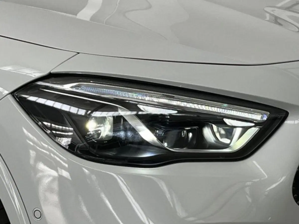 Mercedes-Benz GLA SUV usata a Verona (17)