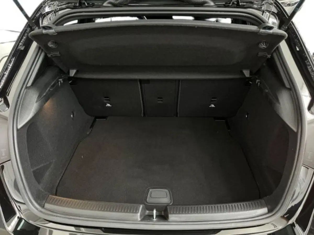 Mercedes-Benz Classe A Sedan usata a Verona (13)