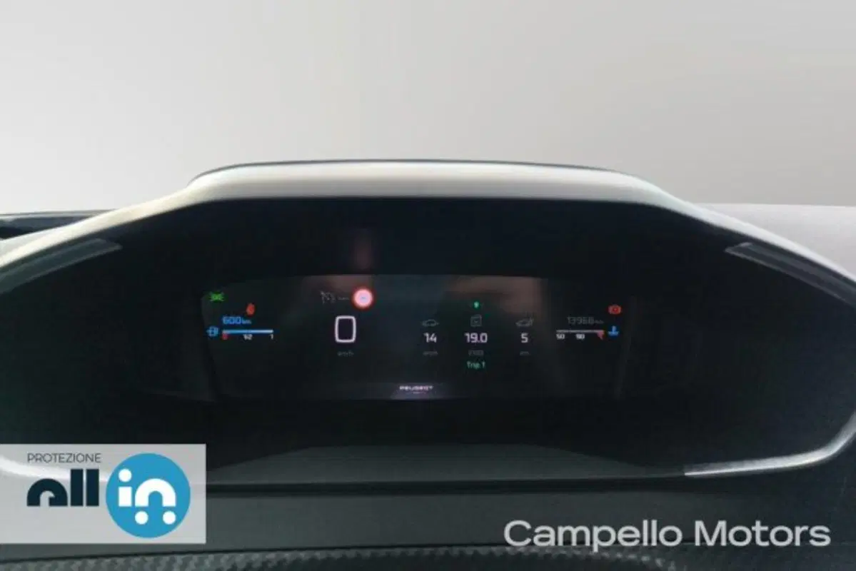 Peugeot 2008 usata a Venezia (9)