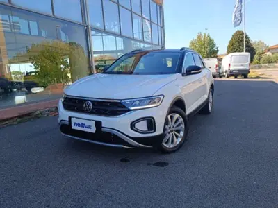Volkswagen T-Roc 1.5 tsi Edition dsg del 2025 usata a Castelfranco di Sotto