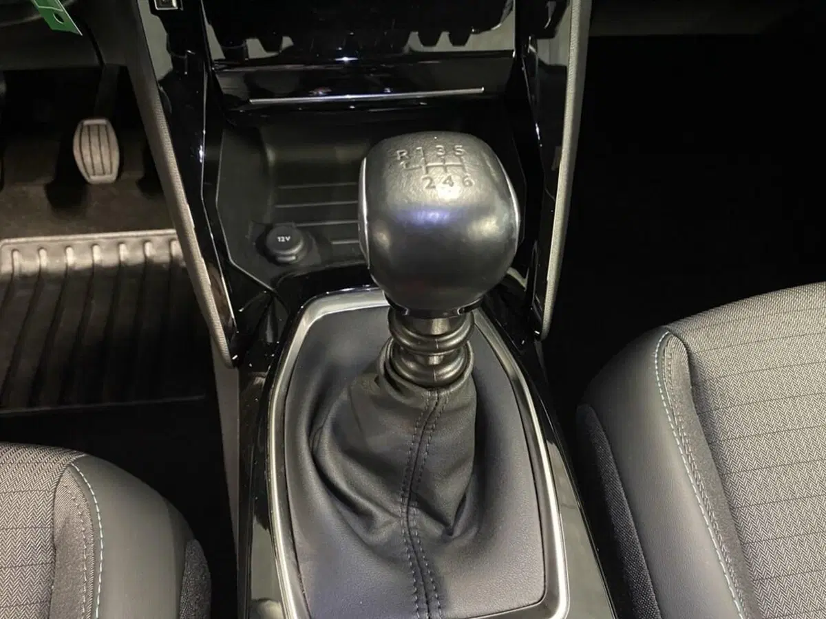 Peugeot 2008 usata a Torino (12)