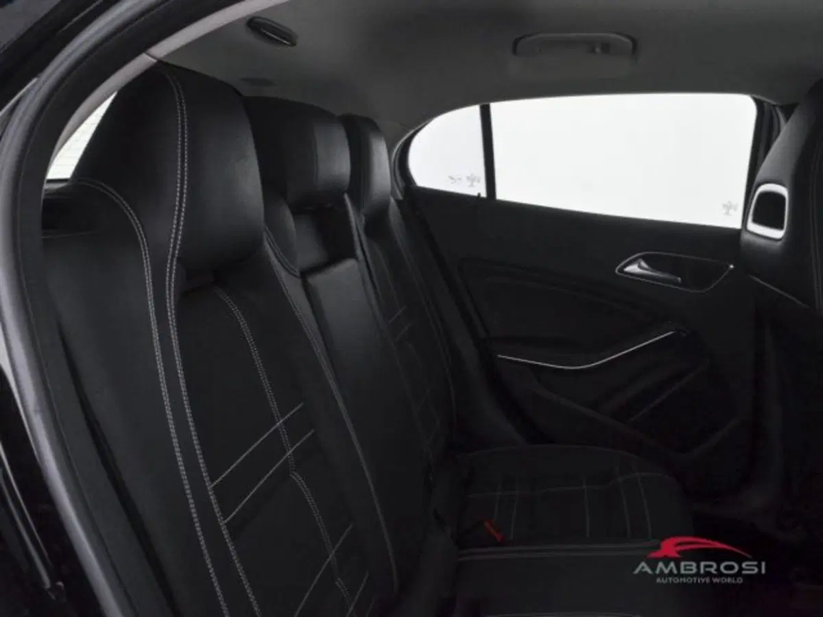 Mercedes-Benz GLA SUV usata a Perugia (11)