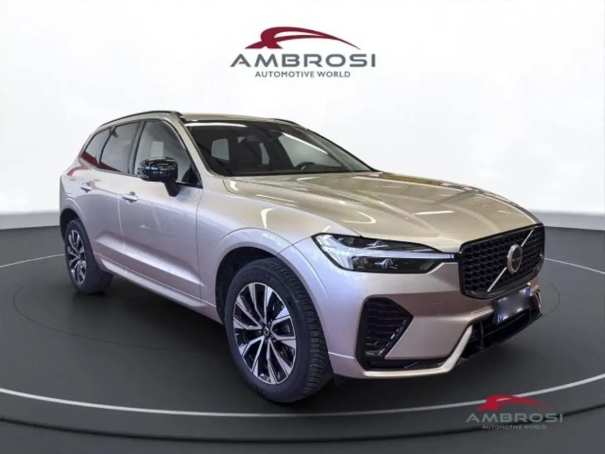 Volvo XC60 usata a Perugia (2)
