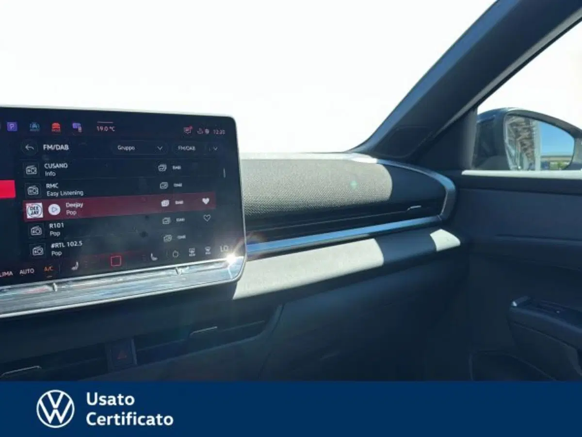 Volkswagen T-Roc usata a Vicenza (20)