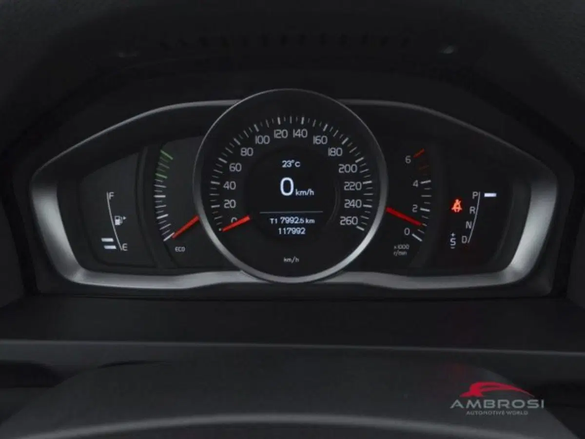 Volvo V60 usata a Perugia (13)