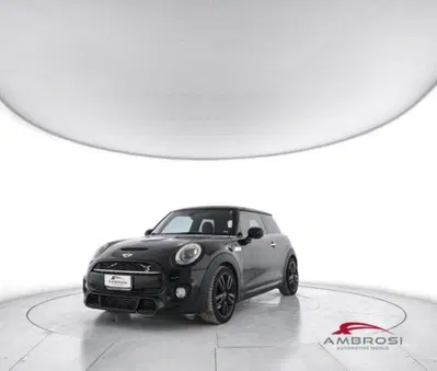 MINI Mini 2.0 Cooper SD aut. Hype del 2016 usata a Corciano