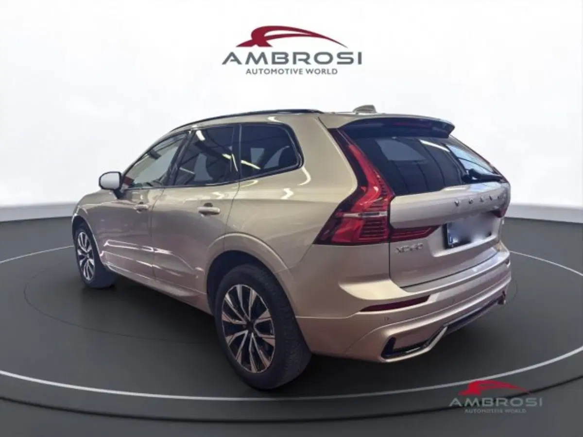 Volvo XC60 usata a Perugia (4)