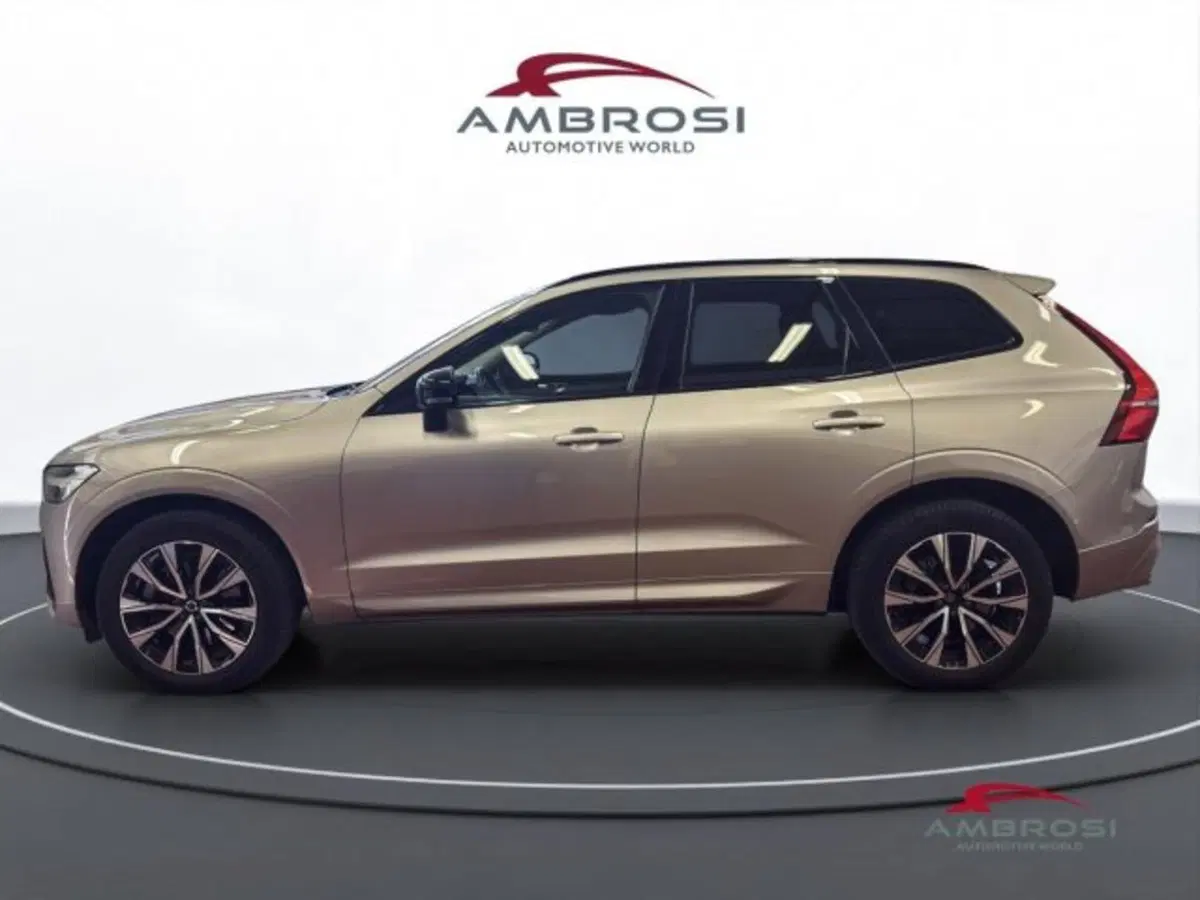 Volvo XC60 usata a Perugia (6)