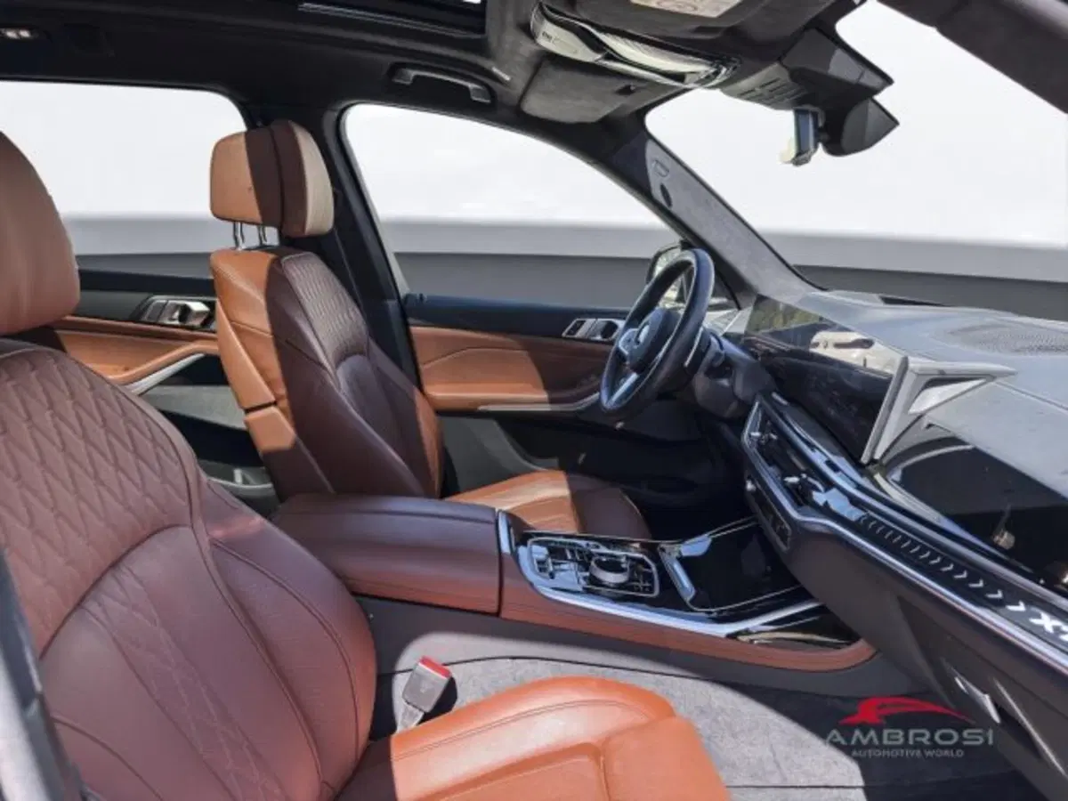 BMW X7 usata a Perugia (12)