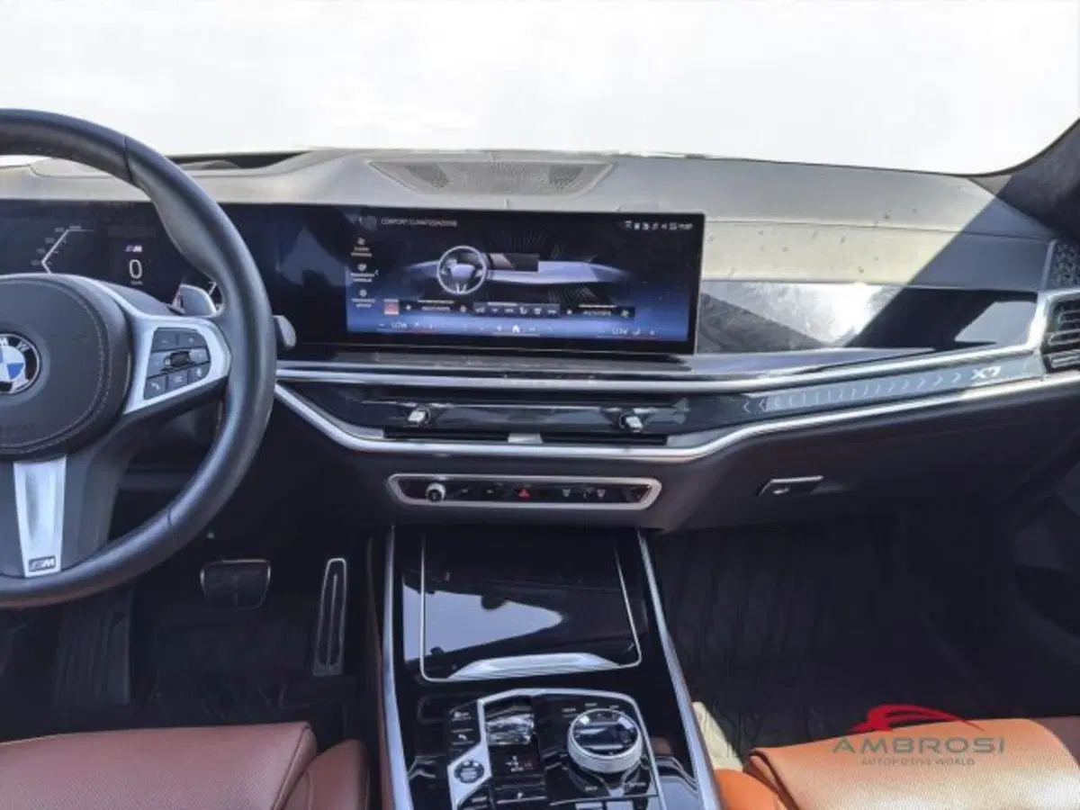 BMW X7 usata a Perugia (14)