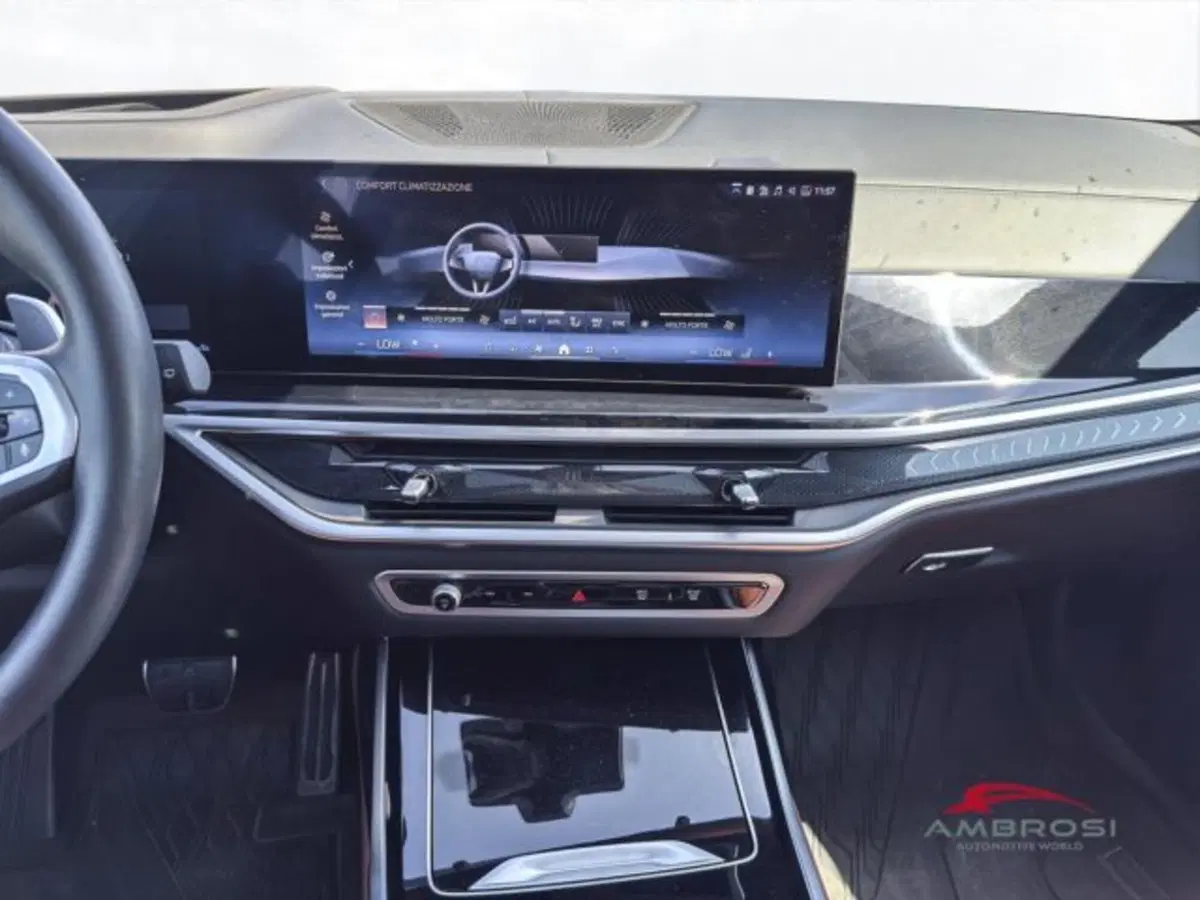 BMW X7 usata a Perugia (15)