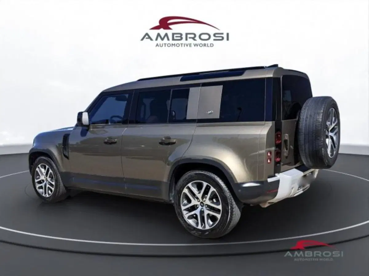 Land Rover Defender usata a Perugia (4)