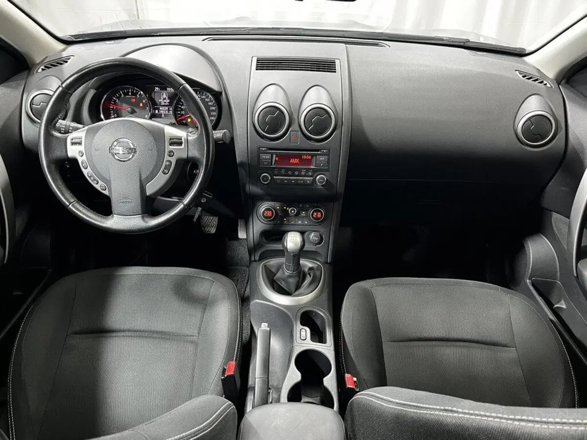 Nissan Qashqai usata a Sondrio (12)