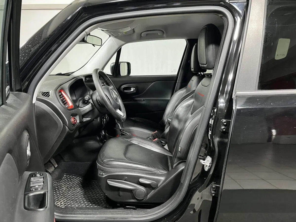 Jeep Renegade usata a Sondrio (10)