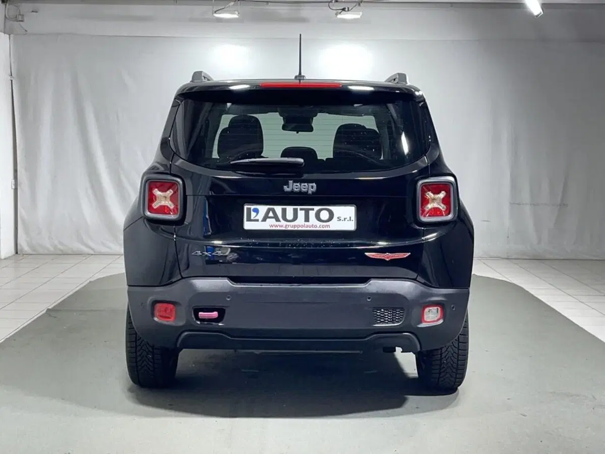 Jeep Renegade usata a Sondrio (4)