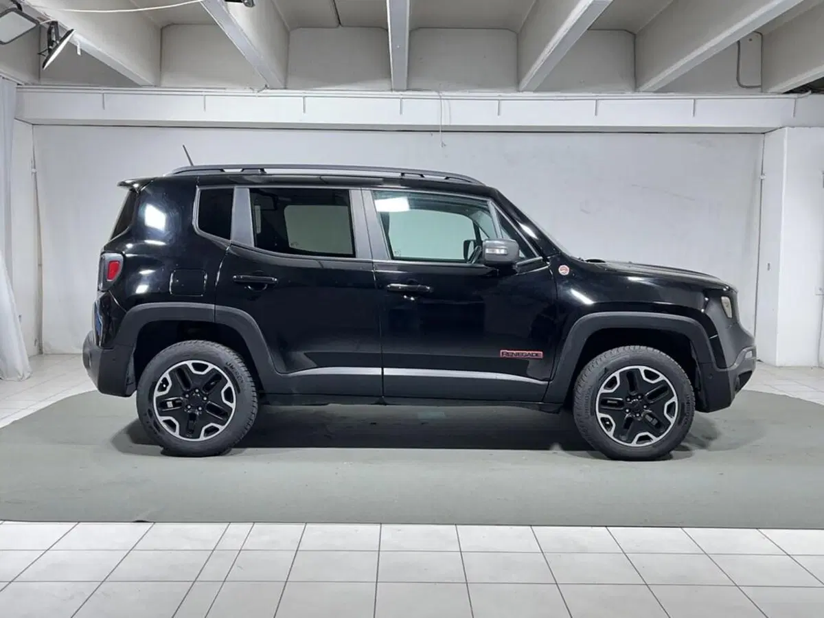 Jeep Renegade usata a Sondrio (6)