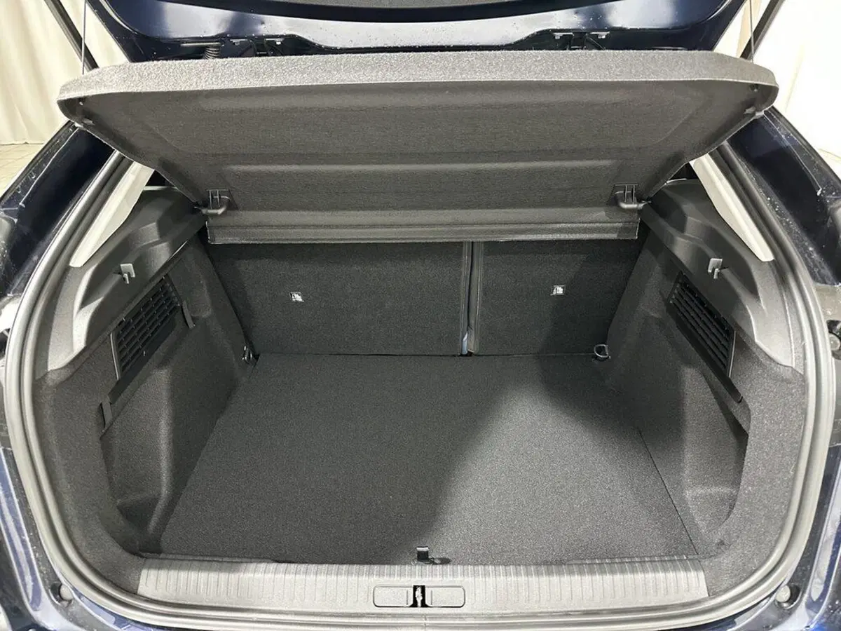 Citroen C4 nuova a Sondrio (15)