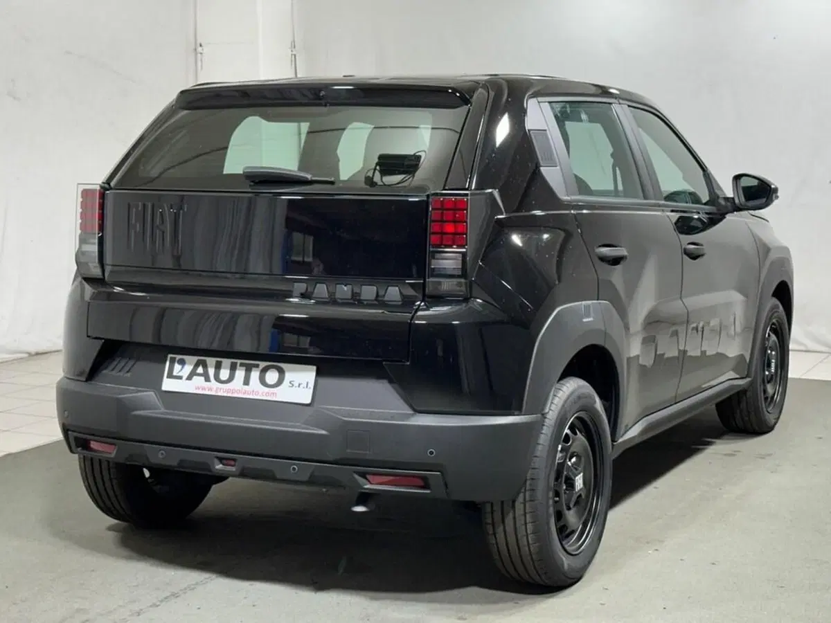 Fiat Grande Panda nuova a Sondrio (5)