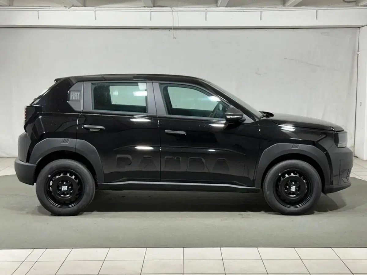 Fiat Grande Panda nuova a Sondrio (6)