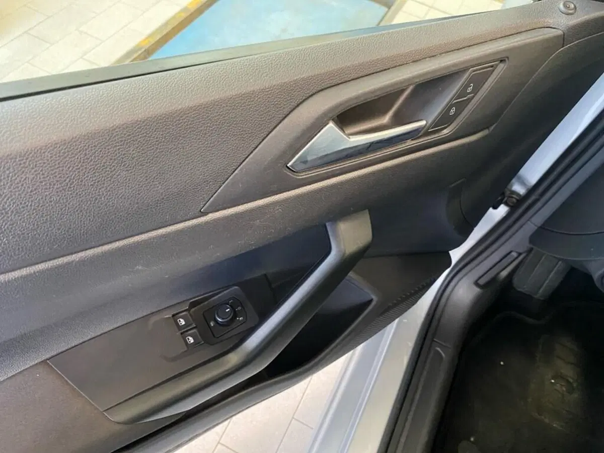 Volkswagen Polo usata a Torino (13)