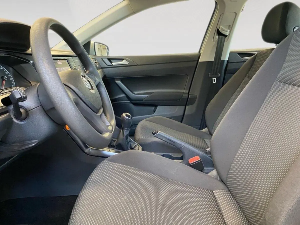 Volkswagen Polo usata a Torino (7)
