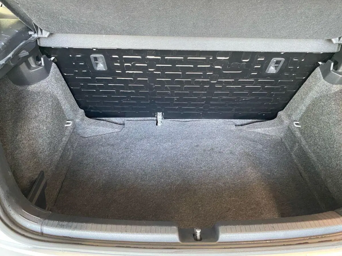Volkswagen Polo usata a Torino (9)