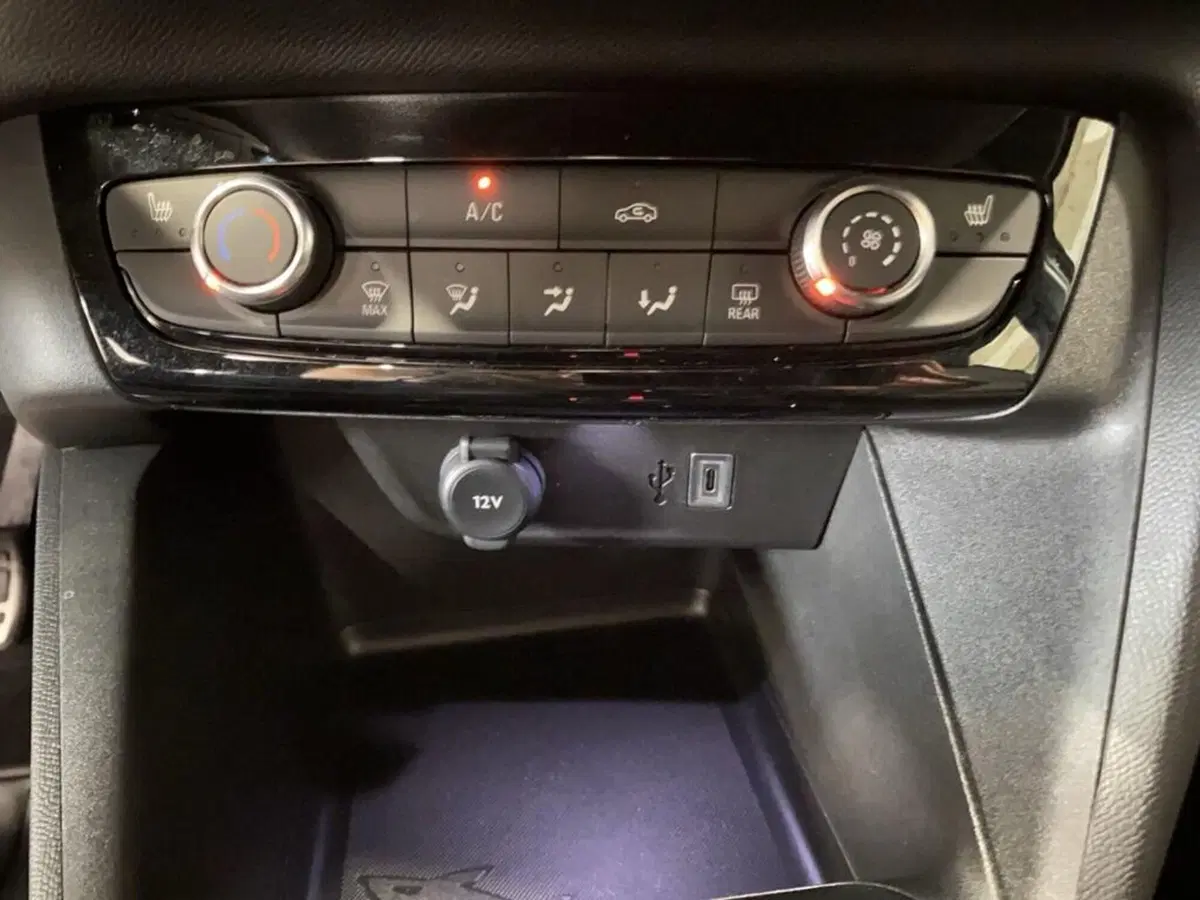 Opel Corsa usata a Torino (11)