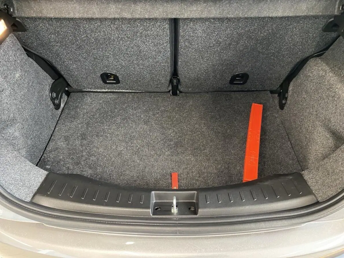 Lancia Ypsilon usata a Torino (9)