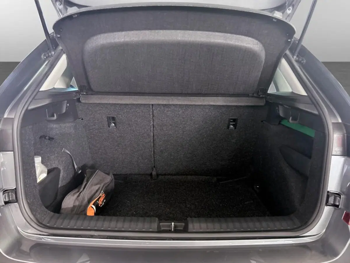 Skoda Kamiq usata a Piacenza (7)