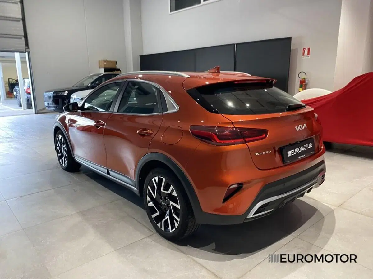 Kia XCeed usata a Bari (10)