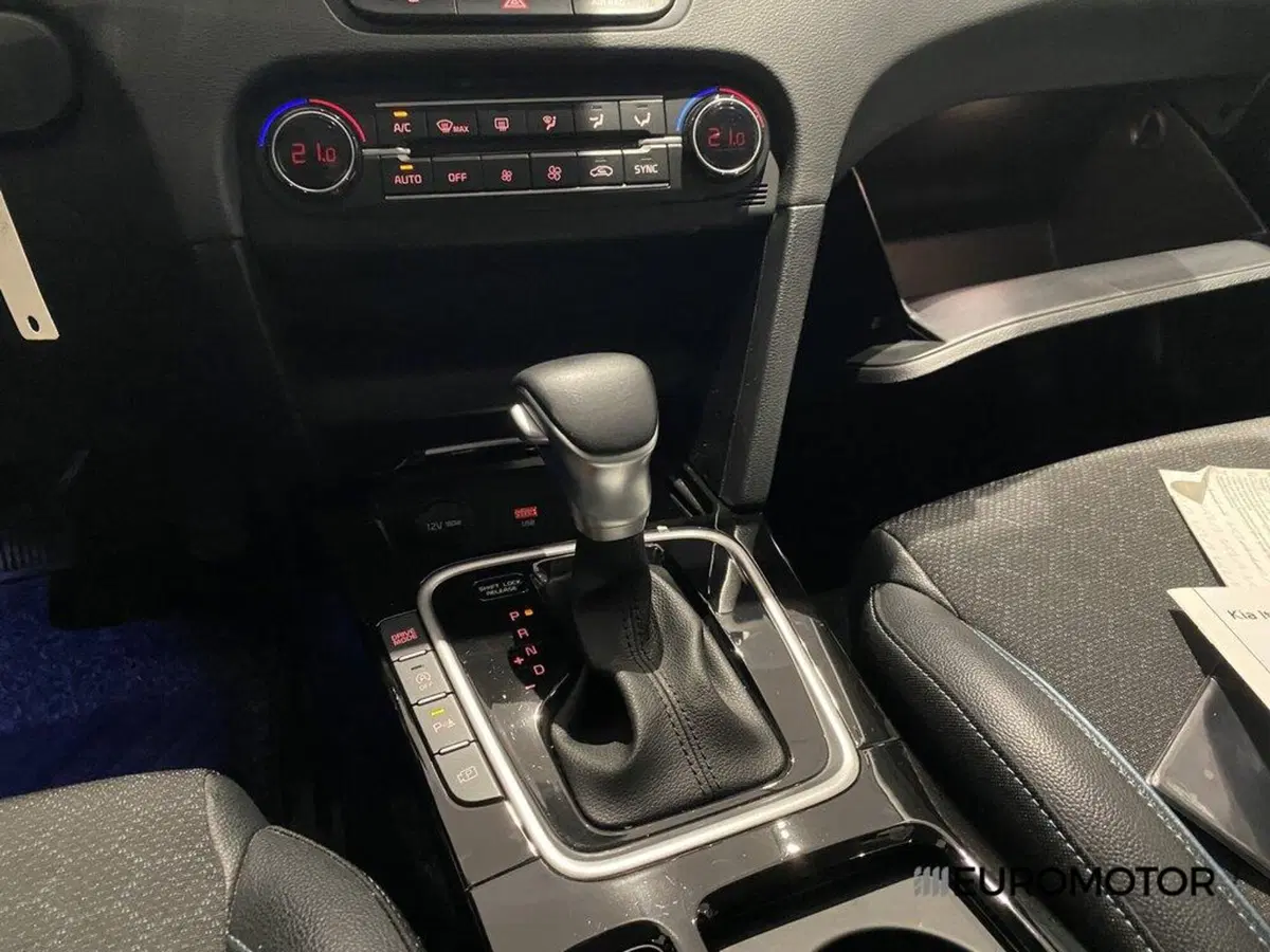 Kia XCeed usata a Bari (15)