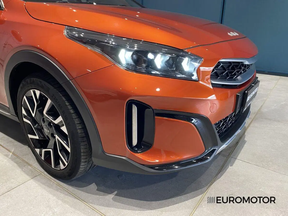 Kia XCeed usata a Bari (5)