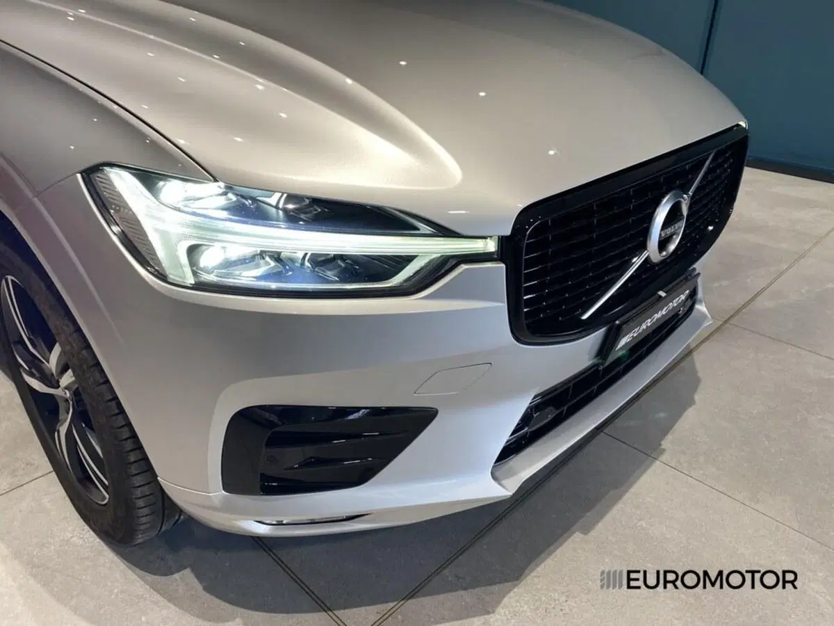 Volvo XC60 usata a Bari (5)