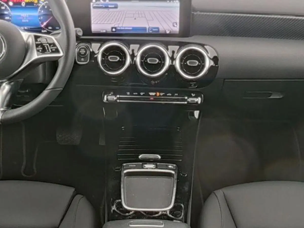 Mercedes-Benz Classe A usata a Milano (5)