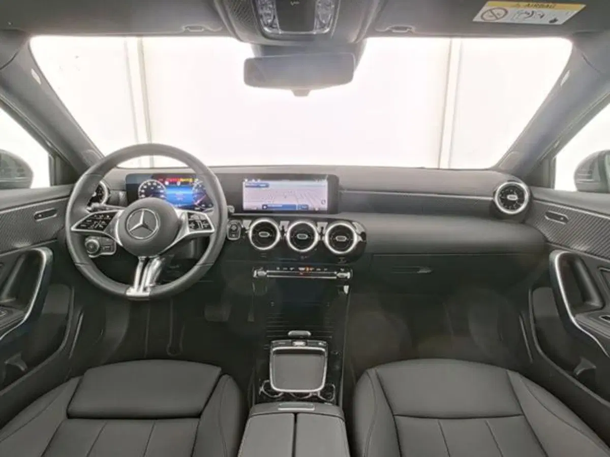 Mercedes-Benz Classe A usata a Milano (7)