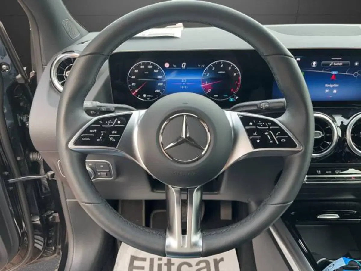 Mercedes-Benz Classe B usata a Milano (16)