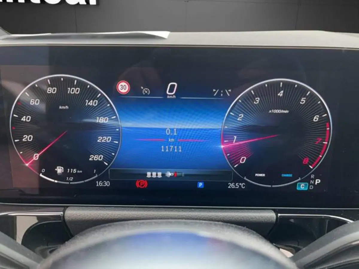 Mercedes-Benz Classe B usata a Milano (17)