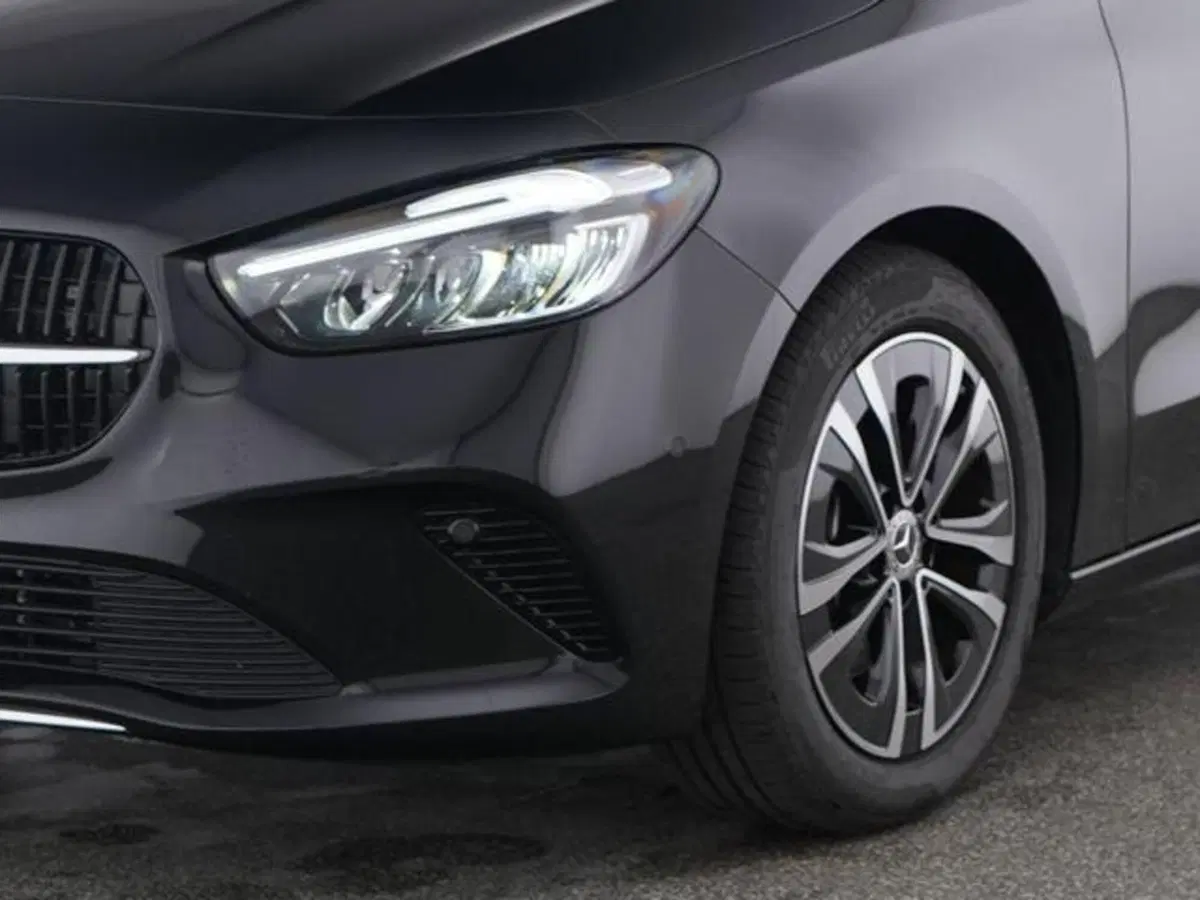 Mercedes-Benz Classe B usata a Milano (3)
