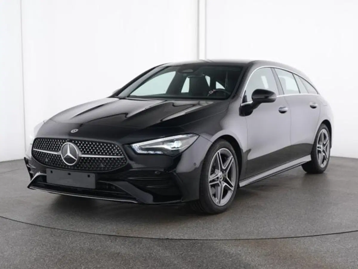 Mercedes-Benz CLA Shooting Brake usata a Milano