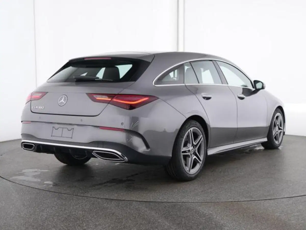 Mercedes-Benz CLA Shooting Brake usata a Milano (2)
