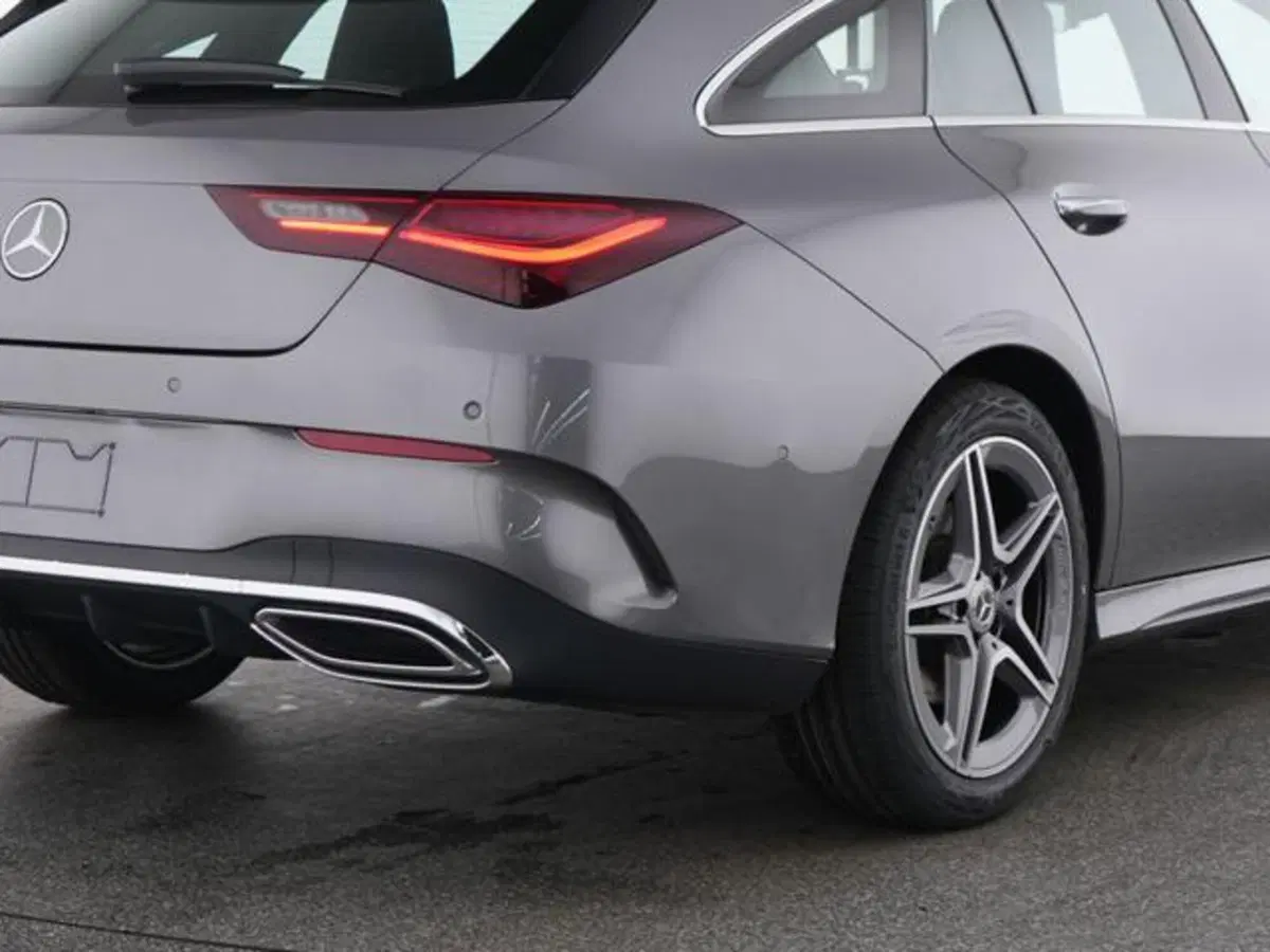 Mercedes-Benz CLA Shooting Brake usata a Milano (4)