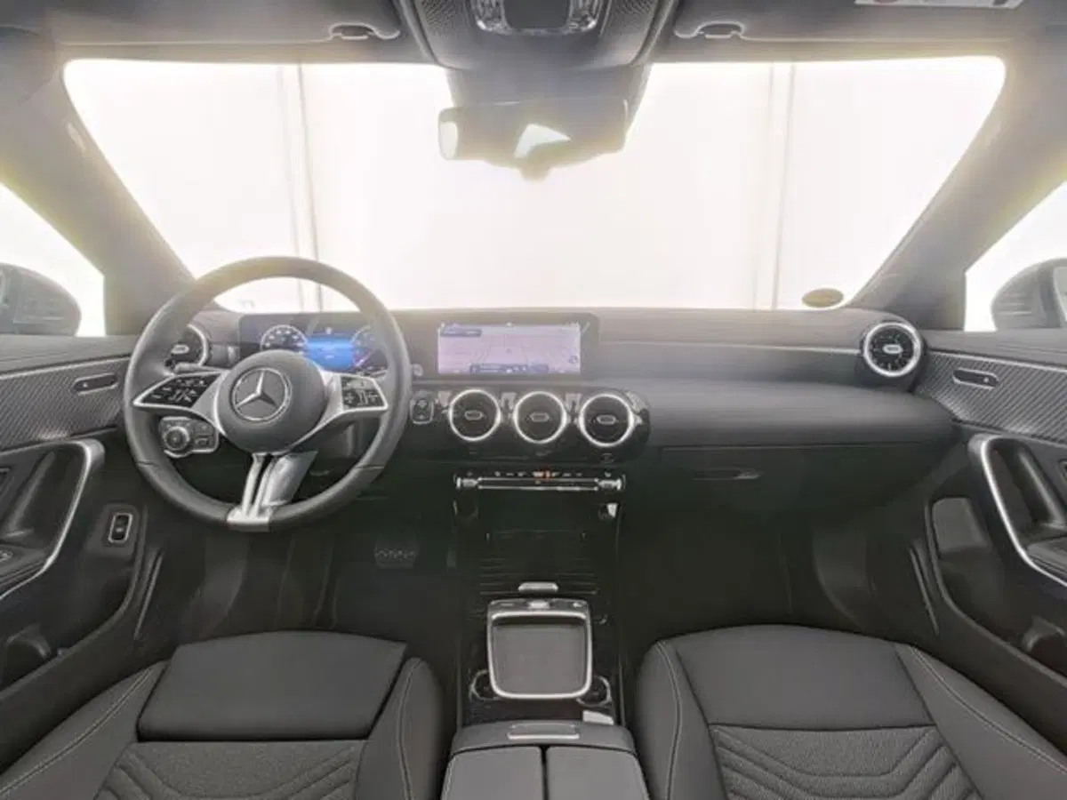 Mercedes-Benz CLA usata a Milano (6)