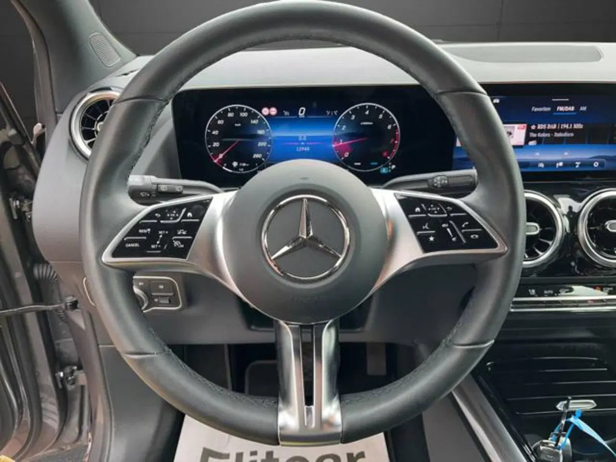 Mercedes-Benz Classe B usata a Milano (15)