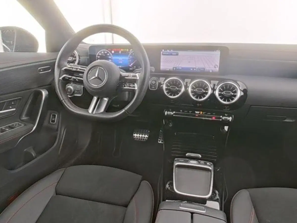Mercedes-Benz CLA usata a Milano (5)