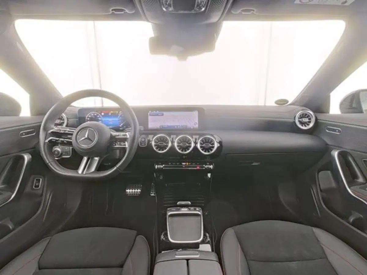 Mercedes-Benz CLA usata a Milano (6)