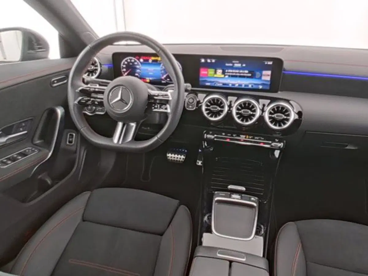 Mercedes-Benz CLA usata a Milano (6)