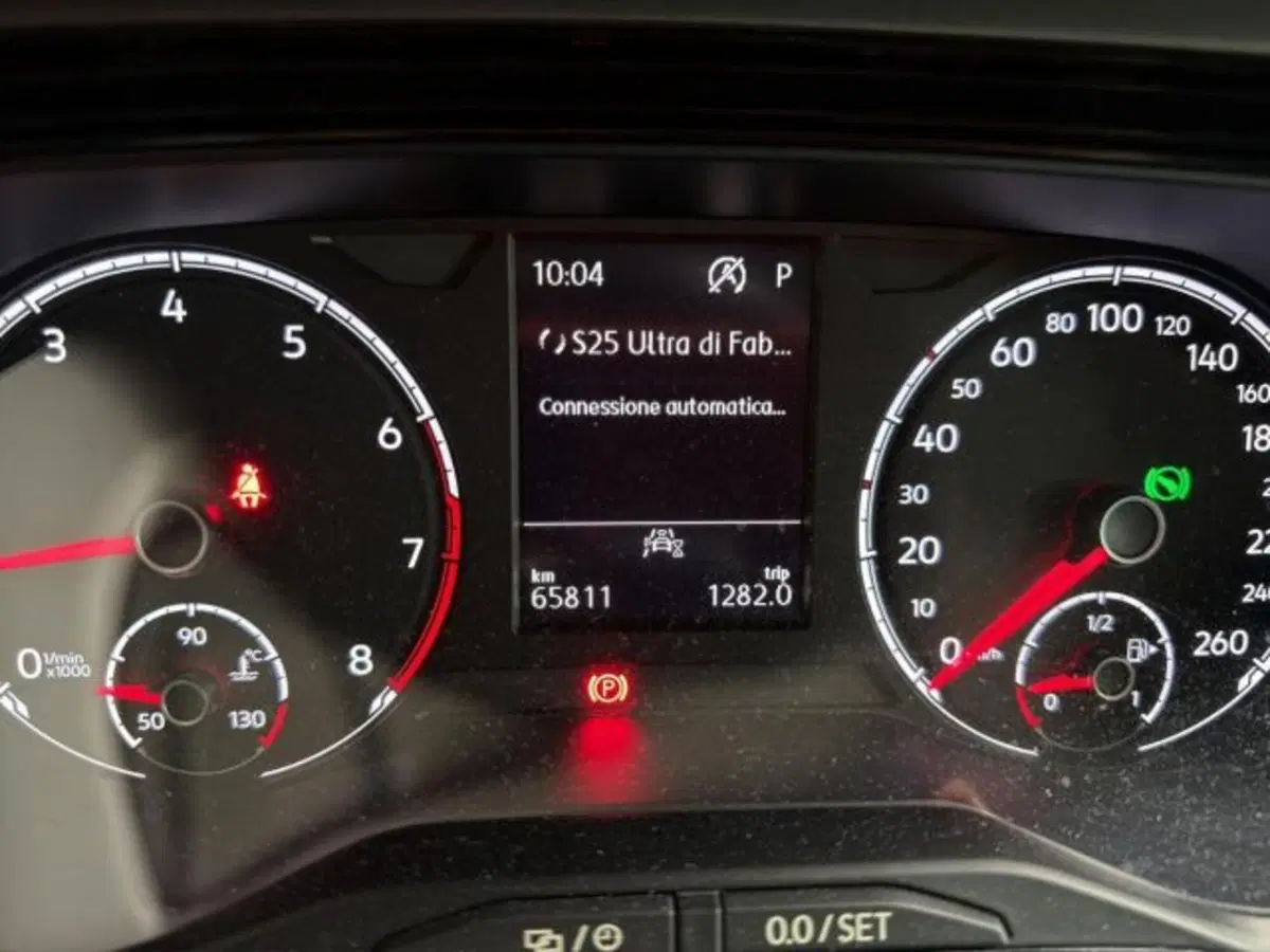 Volkswagen Polo usata a Novara (9)