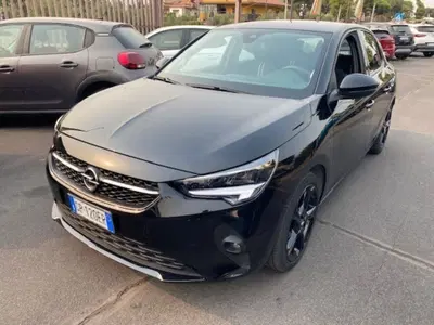 Opel Corsa 1.2 Design &amp; Tech del 2023 usata a Catania